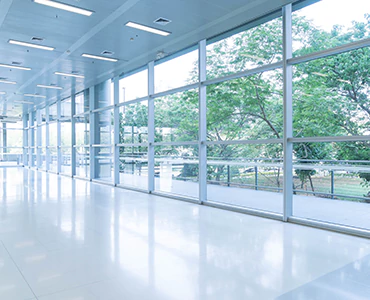 emergency glass repair in West Lealman, FL